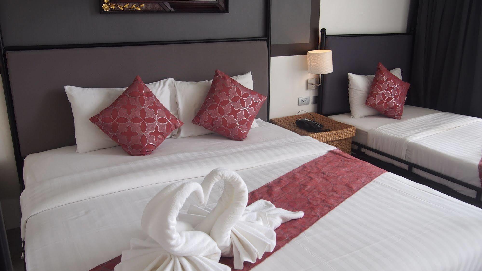 Hotel Lg Lemon Grass Na Chom Thian Exterior foto
